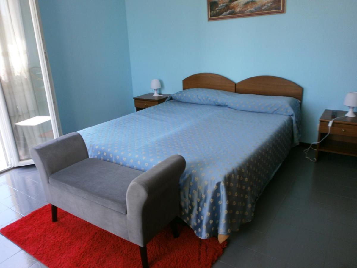 Il Leprotto - Room & Breakfast Altedo Экстерьер фото