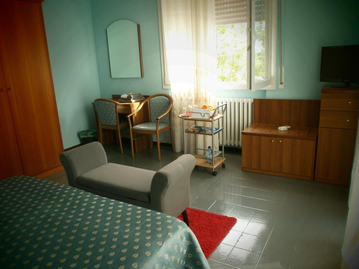 Il Leprotto - Room & Breakfast Altedo Экстерьер фото
